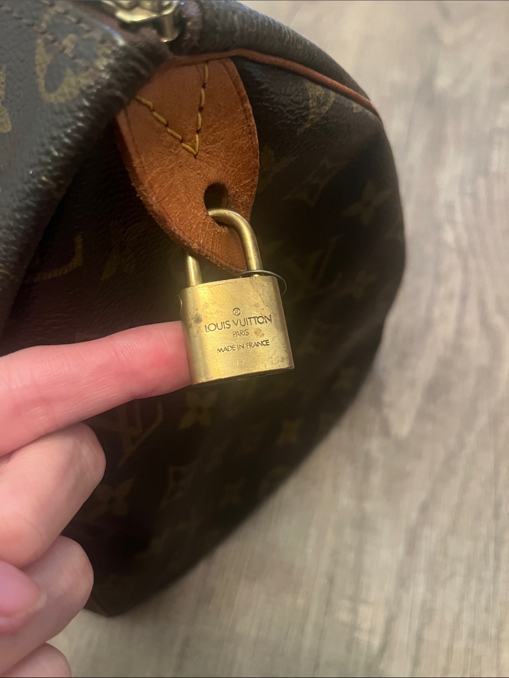 Louis Vuitton Speedy Monogram Canvas Travel Bag in Brown and Tan - Picture 16 of 16